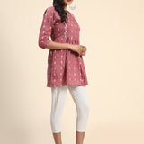 Presenting for festivals and special occasions Tunic Top