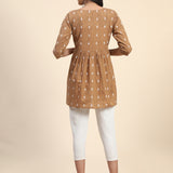 Presenting for festivals and special occasions Tunic Top