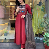 Black Color Kurti Suit Set Seems To Be A Party Wear Outfit